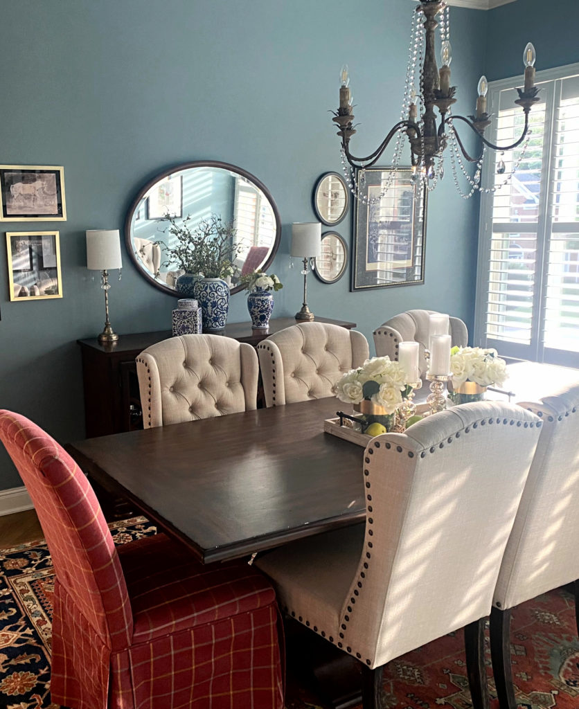 Best blue paint color, Benjamin Moore Courtland Blue, dining room, traditional and eclectic home decor