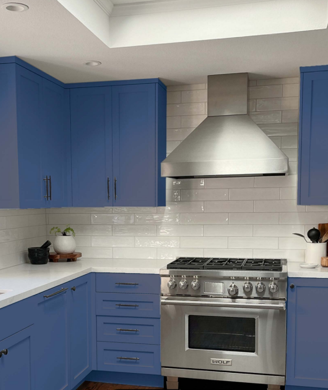 Kitchen cabinets blue paint color with off-white gray quartz, stainless steel, subway tile, Benjamin Moore Blue Nova, Kylie M Interiors